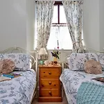 Finest Retreats - Otters Holt 度假居 *