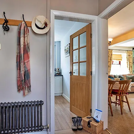 Finest Retreats - Otters Holt *
